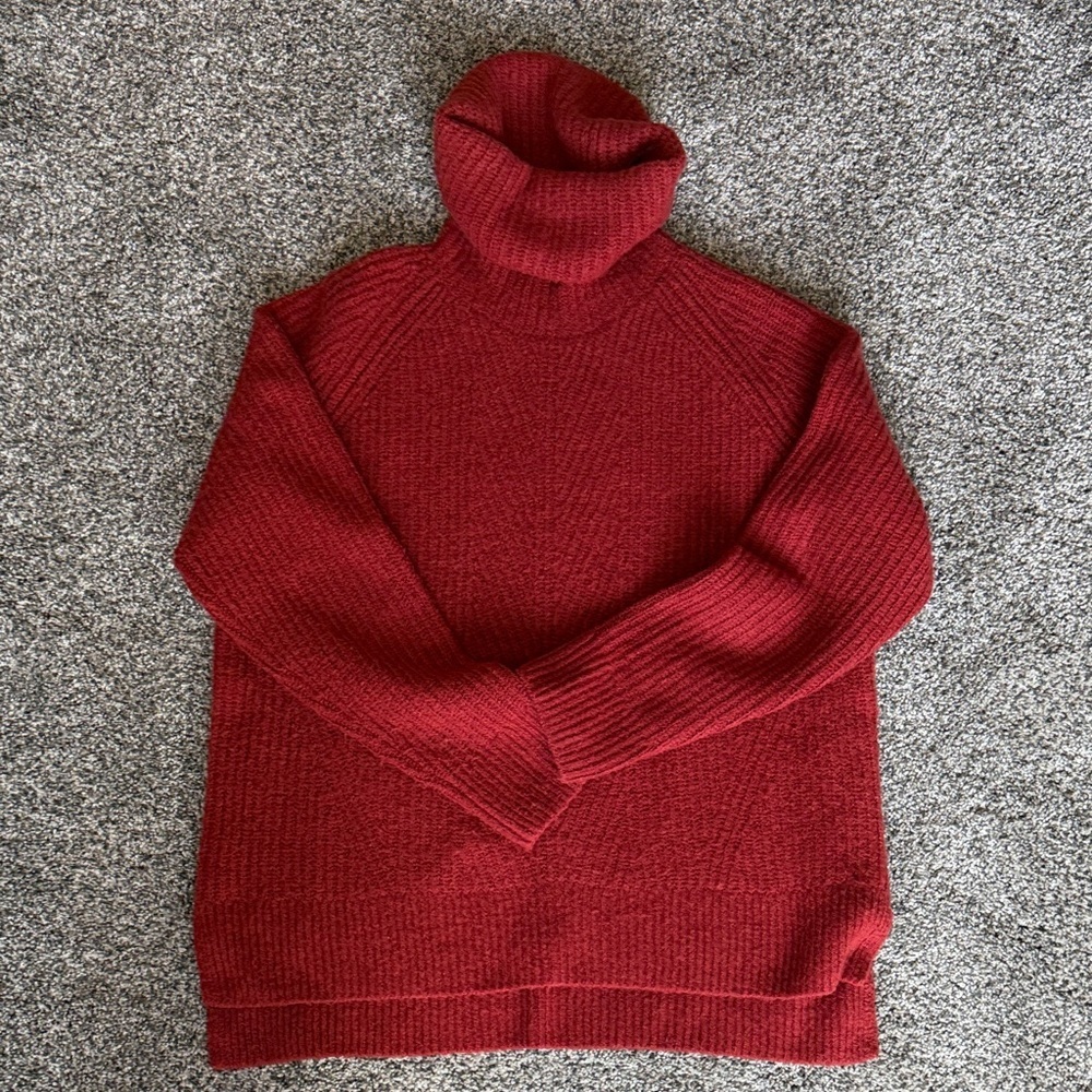 Madewell Cranberry Ribbed Turtleneck Sweater - Picture 2 of 3